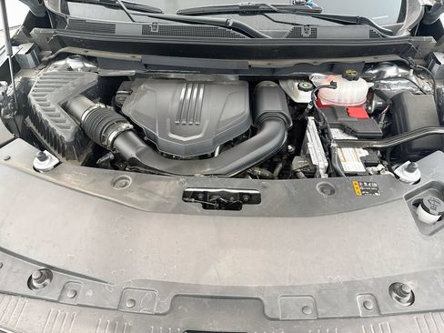 Used 2025 Buick Enclave Preferred FWD image 31
