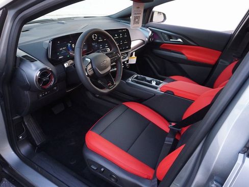 New 2026 Chevrolet Equinox EV RS image 9