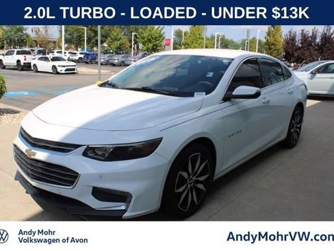 Used 2016 Chevrolet Malibu LT FWD image 3