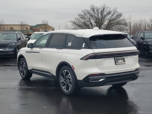 New 2026 Lincoln Nautilus Premier w/ Equipment Group 102A image 3