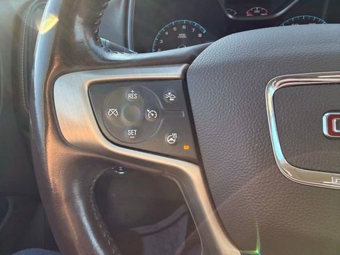 Used 2022 GMC Canyon Denali AWD/4WD image 15