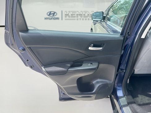 Used 2015 Honda CR-V LX image 23