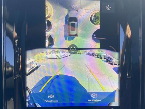 Certified 2025 Volvo XC60 T8 Polestar image 27