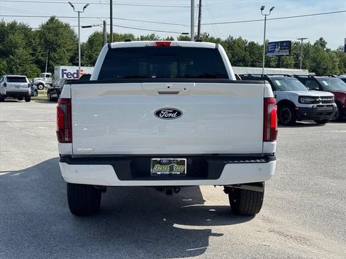 Used 2024 Ford F150 Platinum w/ FX4 Off-Road Package AWD/4WD image 4