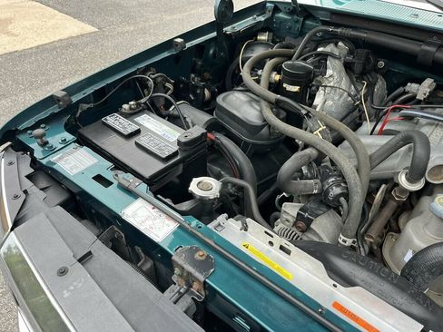 Used 1996 Ford F150 2WD Regular Cab image 47