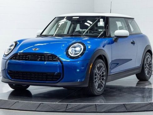 New 2026 MINI Cooper 2-Door Hardtop FWD image 6
