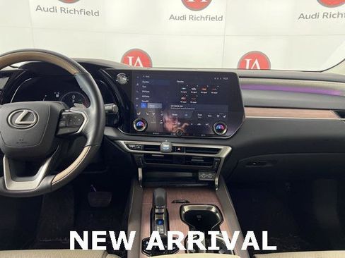 Used 2023 Lexus RX 350 AWD image 13