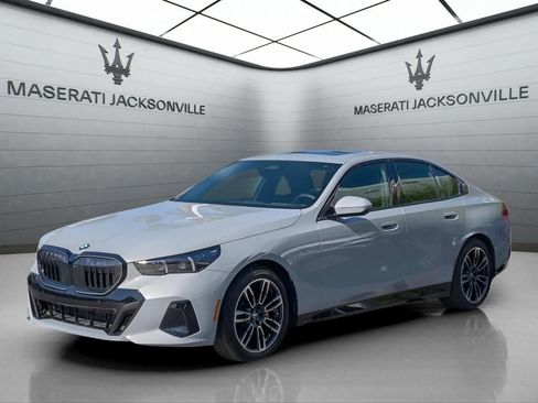 Used 2025 BMW 530i w/ M Sport Package RWD image 35