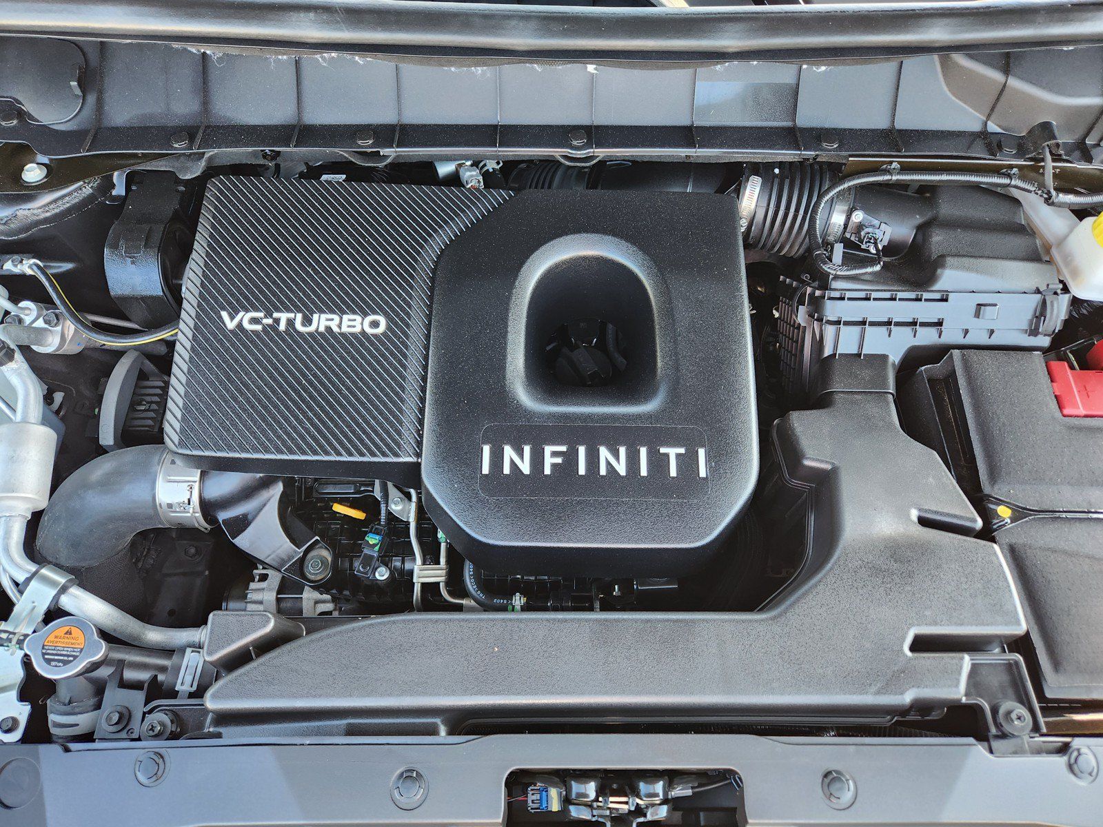 Certified 2026 INFINITI QX60 Sport AWD/4WD image 9