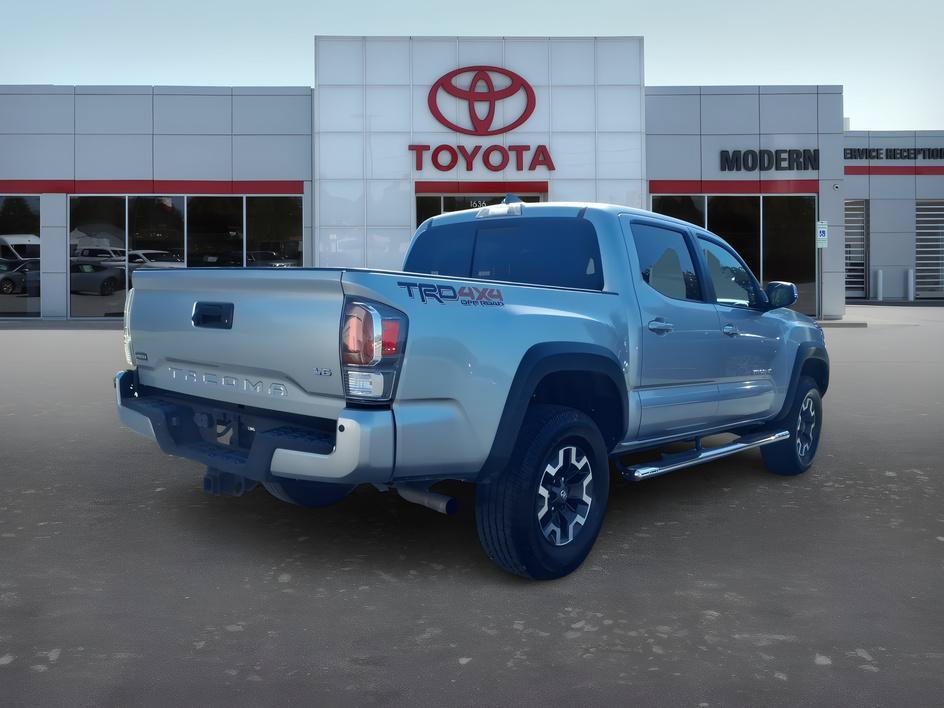Certified 2023 Toyota Tacoma TRD Off-Road w/ Technology Package AWD/4WD image 6