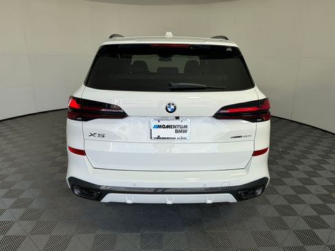 New 2026 BMW X5 sDrive40i w/ M Sport Package RWD image 10