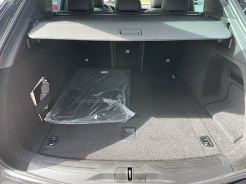 New 2025 Maserati Grecale Folgore image 12