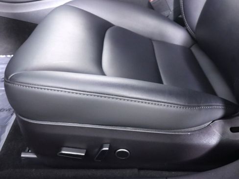 Used 2023 Tesla Model 3 Standard Range RWD image 30