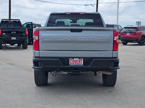 Used 2023 Chevrolet Silverado 1500 LT Trail Boss w/ Protection Package AWD/4WD image 6