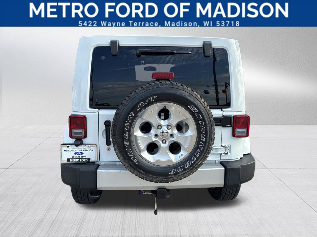 Used 2014 Jeep Wrangler Unlimited Sahara AWD/4WD image 5