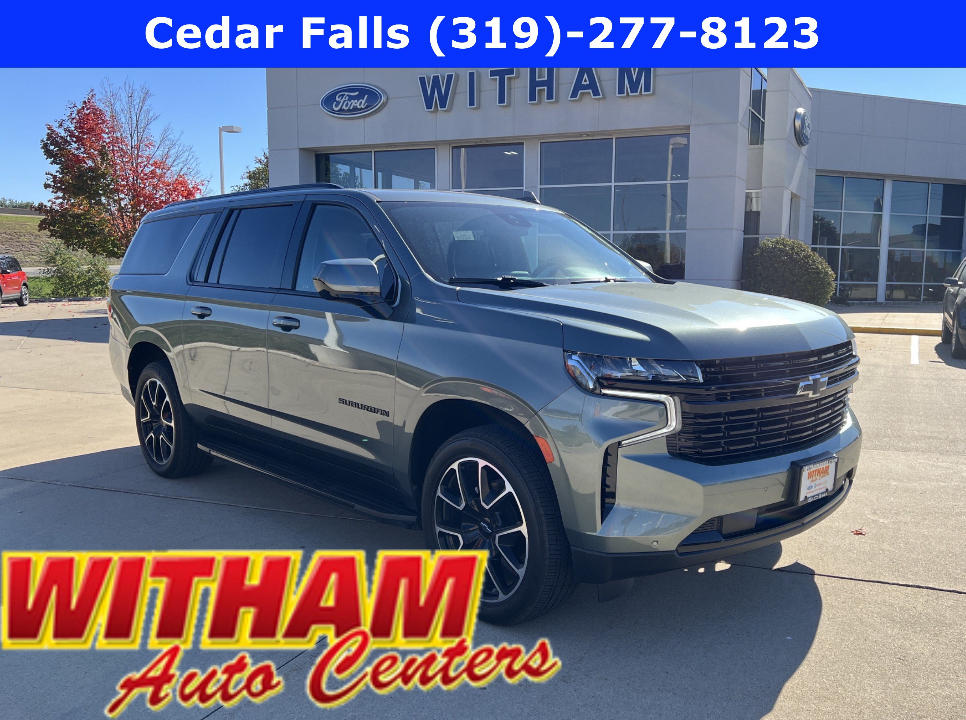 Used 2023 Chevrolet Suburban RST AWD/4WD image 1