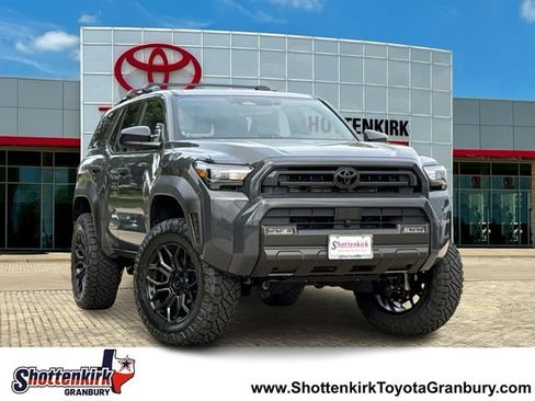 Used 2025 Toyota 4Runner SR5 AWD/4WD image 1