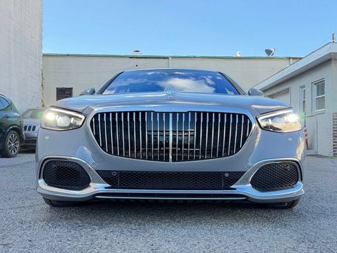 Used 2022 Mercedes-Benz Maybach S 580 4MATIC image 4