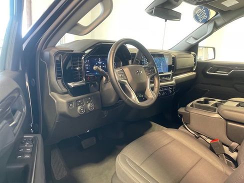 Used 2026 Chevrolet Silverado 1500 RST AWD/4WD image 6