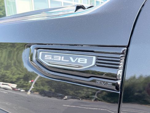 Used 2023 GMC Sierra 1500 Elevation RWD image 10