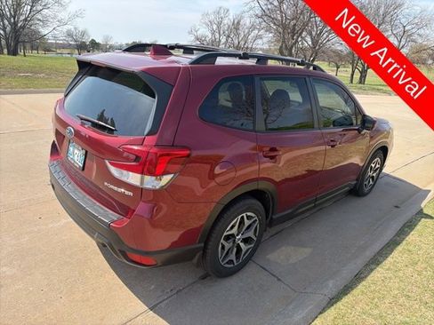 Used 2021 Subaru Forester Premium w/ Popular Package #1 image 3
