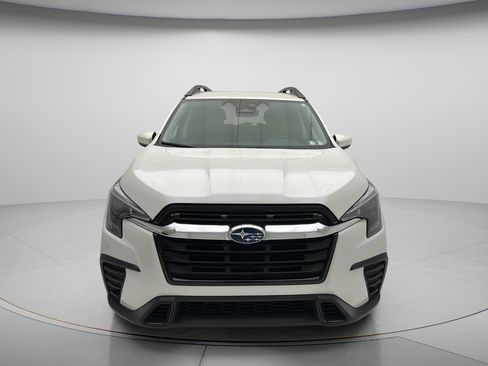 Used 2025 Subaru Ascent Premium AWD/4WD image 2
