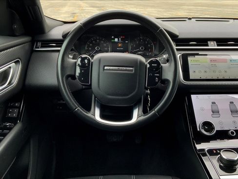 Used 2020 Land Rover Range Rover Velar S image 5
