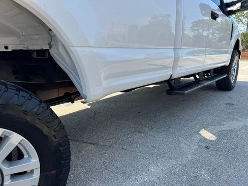 Used 2018 Ford F250 XL w/ STX Appearance Package image 43