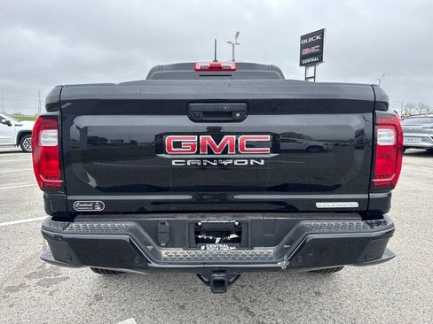 New 2026 GMC Canyon Elevation w/ Convenience Package image 5