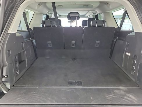 Used 2025 Ford Expedition Max Platinum image 12