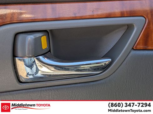 Used 2008 Toyota Solara SLE image 11