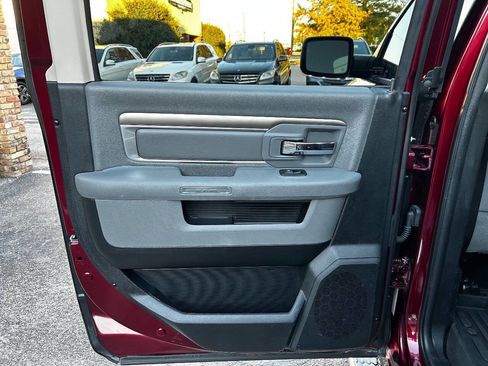 Used 2017 RAM 1500 Lone Star image 11