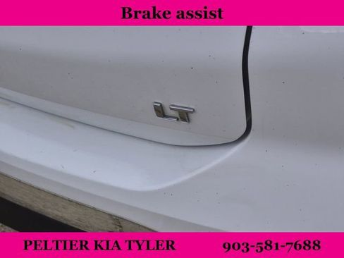 Used 2021 Chevrolet Equinox LT image 10