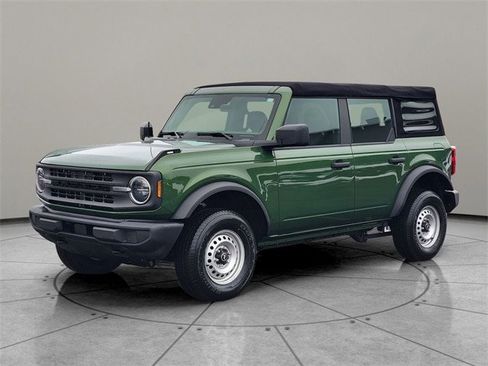 Certified 2023 Ford Bronco Base image 3