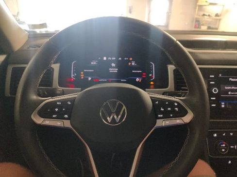 Used 2023 Volkswagen Atlas SEL AWD/4WD image 23