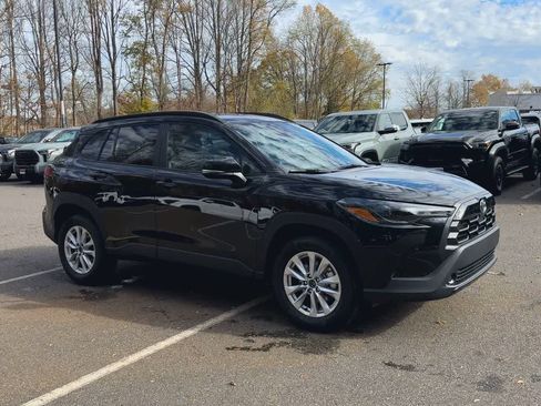 New 2026 Toyota Corolla Cross LE image 2