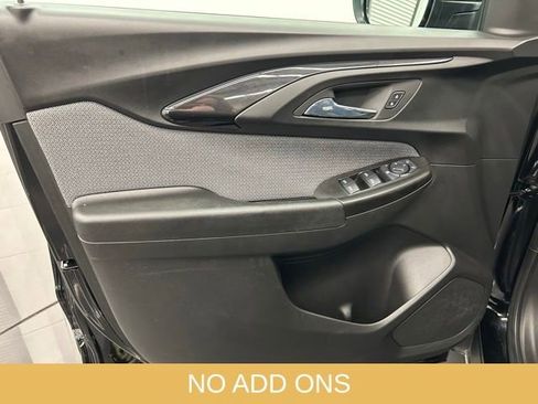 Used 2023 Chevrolet TrailBlazer LT w/ Convenience Package image 24