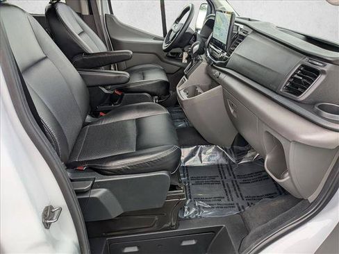 Used 2023 Ford Transit 350 XLT RWD image 20