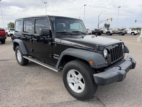 Used 2017 Jeep Wrangler Unlimited Sport w/ Quick Order Package 24S AWD/4WD image 7