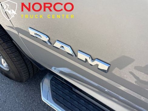 Used 2021 RAM 2500 Big Horn image 15