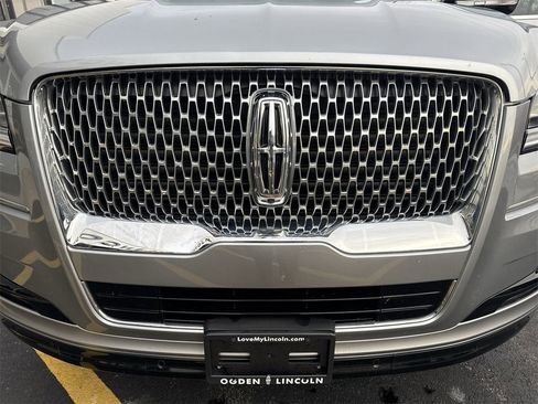 Certified 2023 Lincoln Navigator Reserve image 18