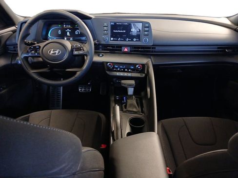 New 2026 Hyundai Elantra Sport FWD image 10
