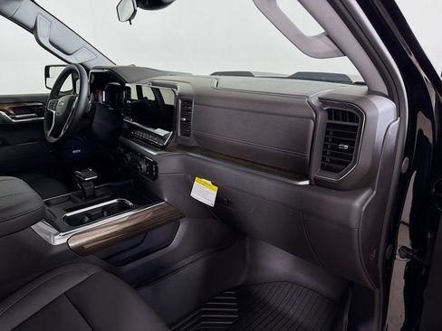 New 2026 Chevrolet Silverado 1500 LT Trail Boss w/ Convenience Package II AWD/4WD image 25