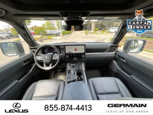 Used 2024 Lexus GX 550 AWD/4WD image 14