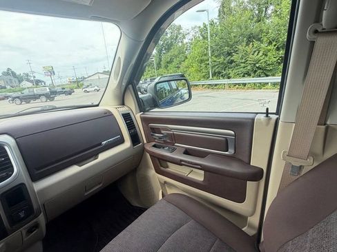 Certified 2019 RAM 1500 Big Horn AWD/4WD image 14