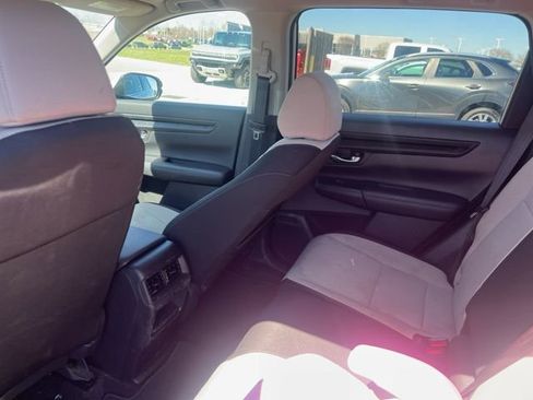 Used 2023 Honda CR-V EX image 8