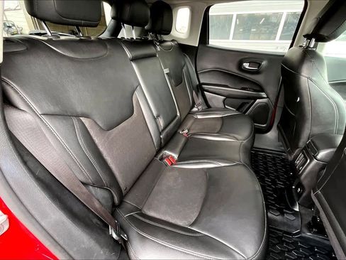 Used 2021 Jeep Compass Latitude image 20