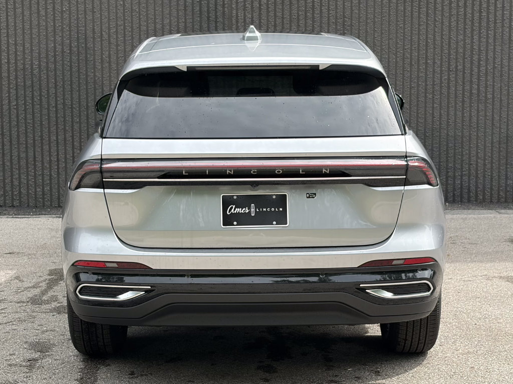 New 2026 Lincoln Nautilus Premier w/ Equipment Group 102A AWD/4WD image 6