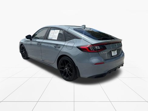 Used 2024 Honda Civic Sport image 6