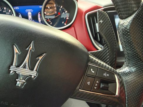 Used 2018 Maserati Ghibli image 33